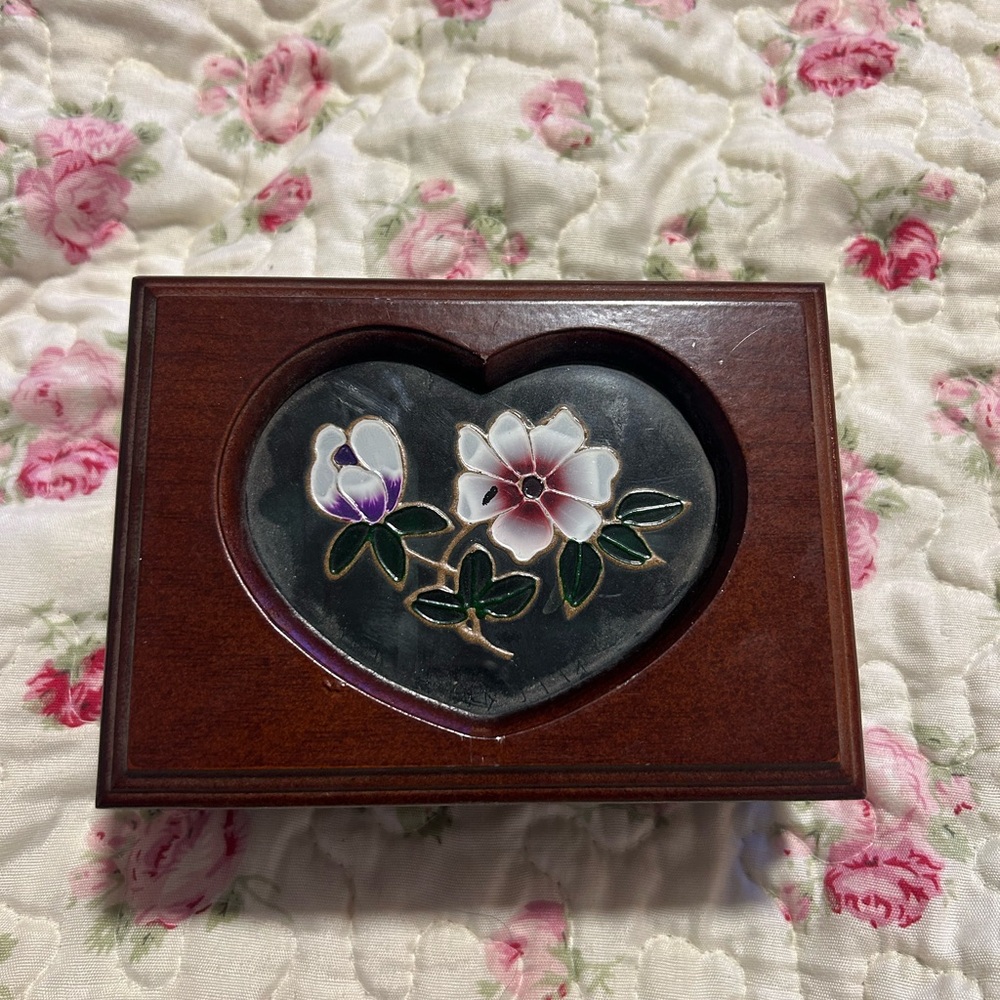 Vintage jewelry box